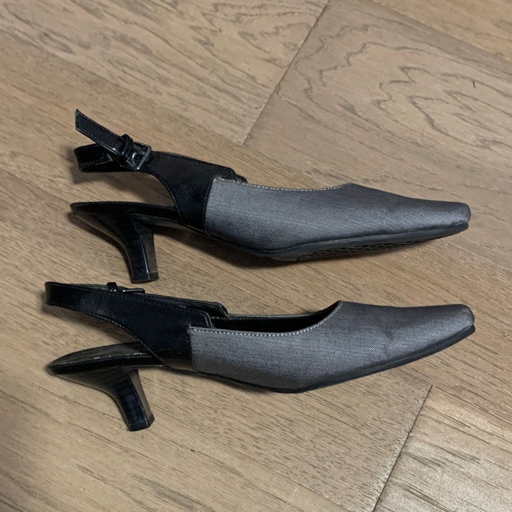 AEROSOLES Charcoal Gray Slingback Kitten Heels Size 8 - Picture 5 of 8